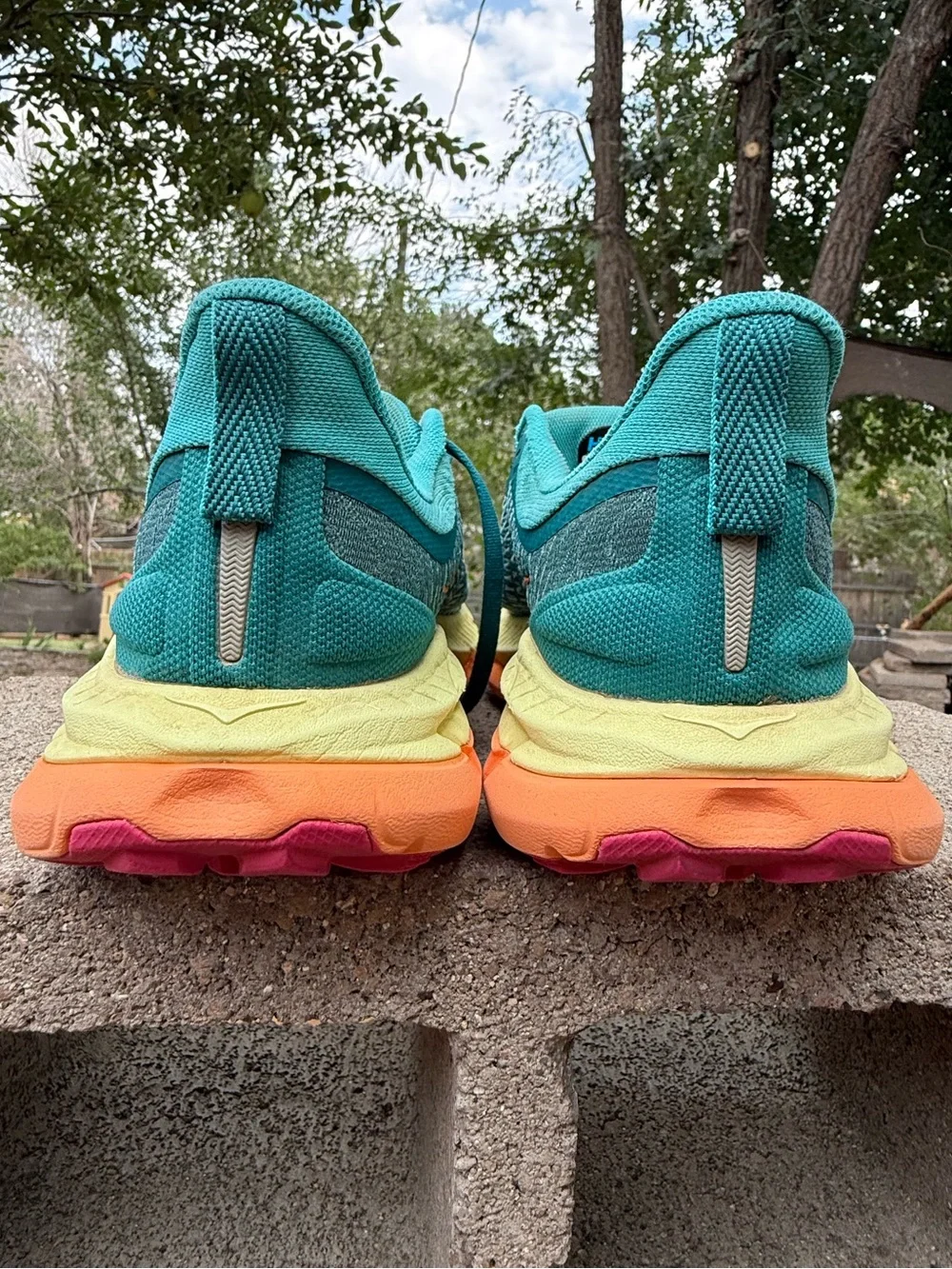 Hoka key features